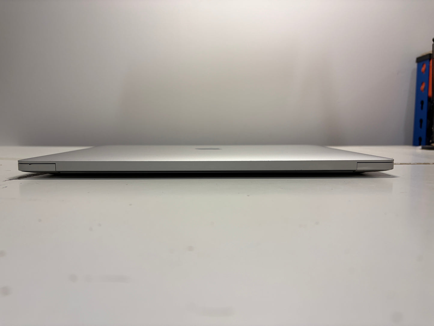 MacBook Pro 13" Retina Late 2020 M1 8GB RAM 256GB SSD (A2338) MS583