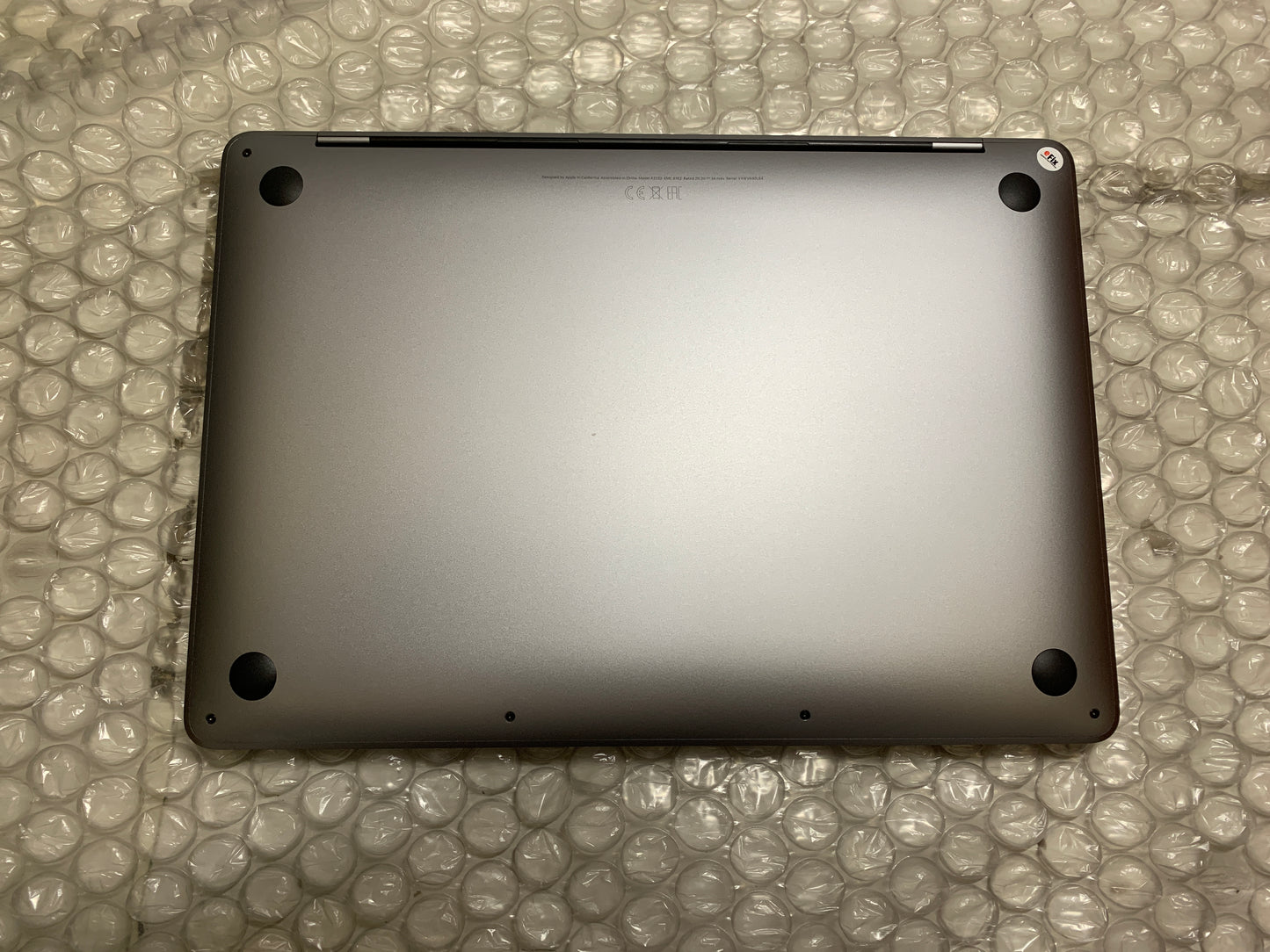MacBook Pro 13" Retina 2022 M2 (A2338) 8GB RAM 256GB SSD