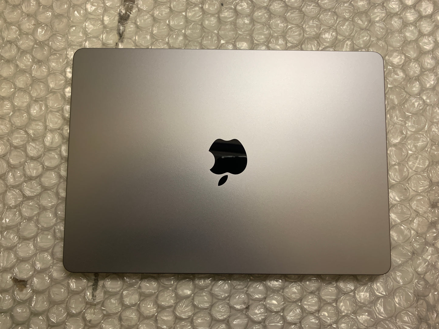 MacBook Air 13" Retina 2022 M2 8GB RAM 256GB SSD (A2681) MS577
