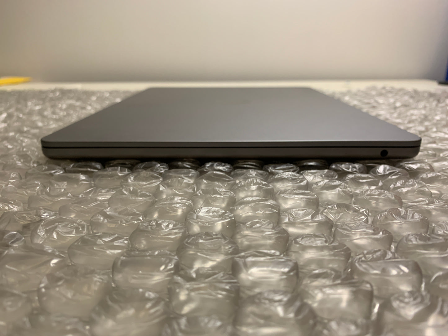 MacBook Air 13" Retina 2022 M2 8GB RAM 256GB SSD (A2681) MS577