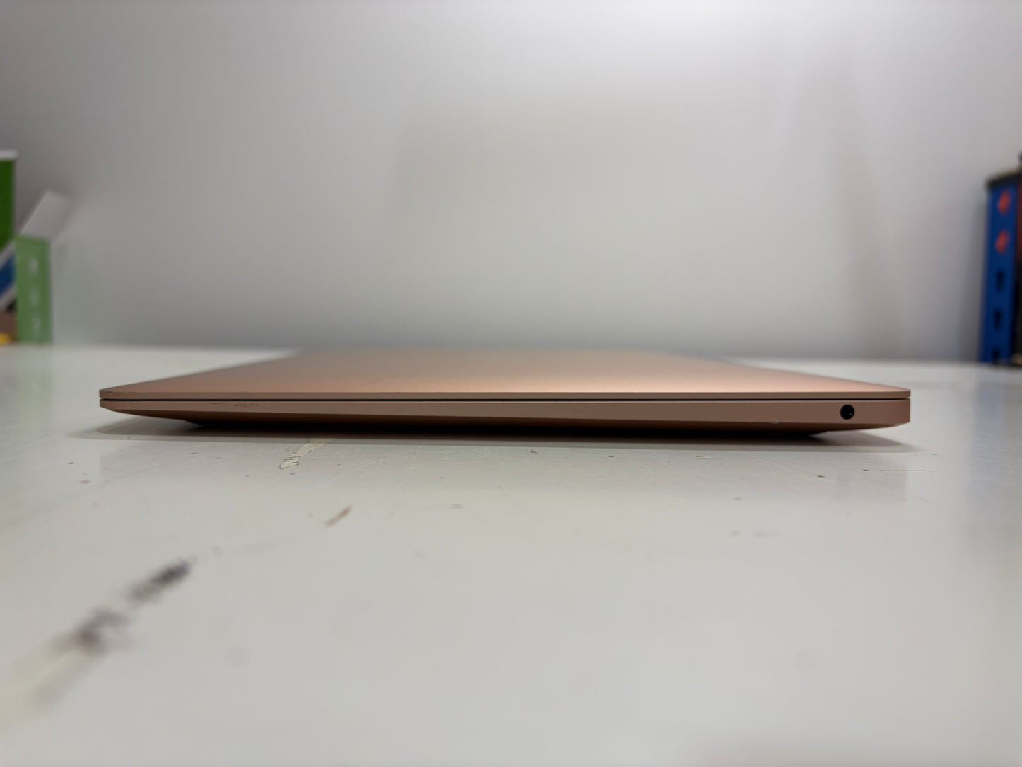 MacBook Air 13" Retina Late 2020 M1 8GB RAM 256GB SSD (A2337) MS585