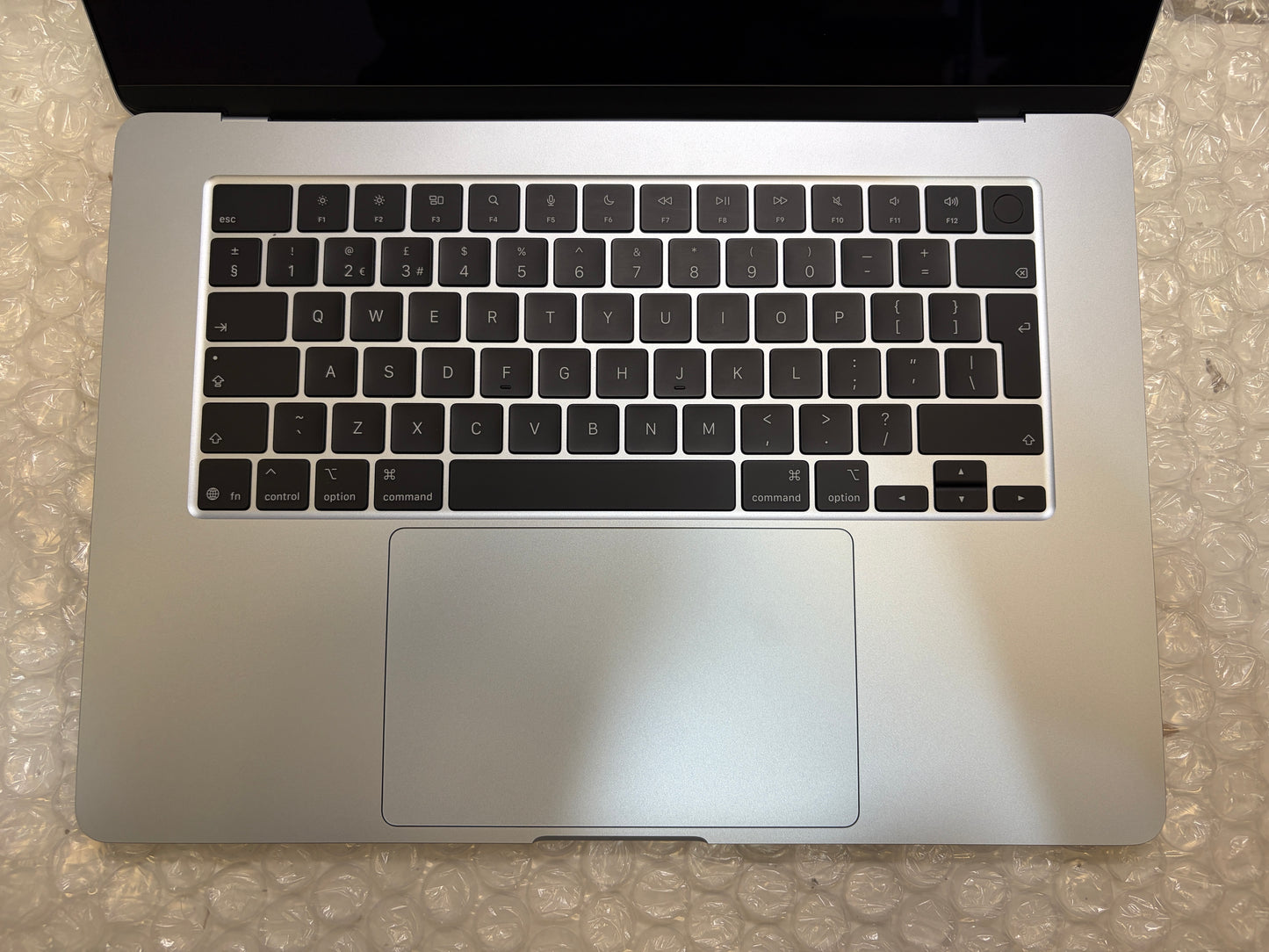 MacBook Air 15" Retina 2025 M4 16GB RAM 256GB SSD (A3241) MS589