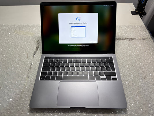 MacBook Pro 13" Retina 2022 M2 8GB RAM 256GB SSD (A2338) MS592