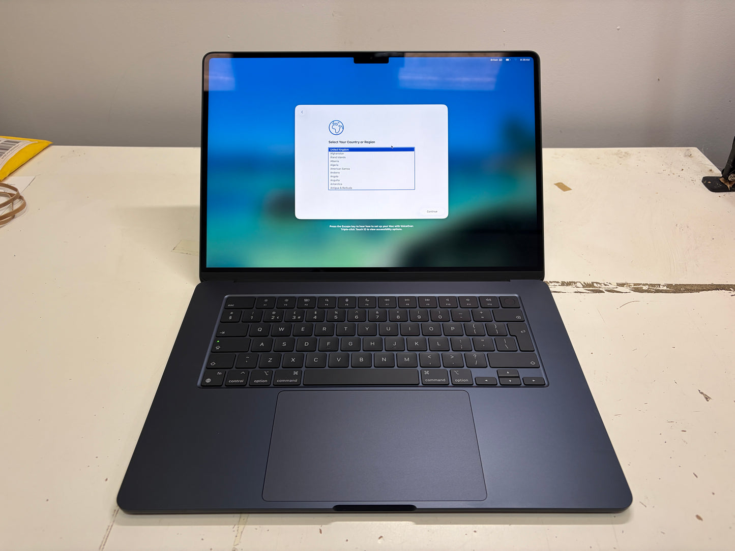 MacBook Air 15" Retina 2023 M2 8GB RAM 512GB SSD (A2941) MS590