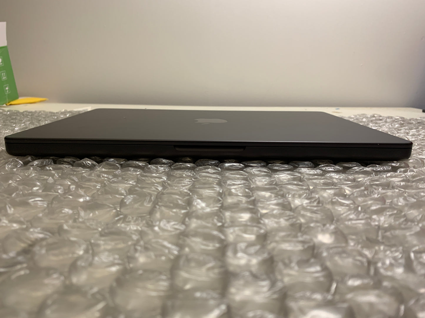 MacBook Pro 14" Retina Late 2023 M3 Pro 36GB RAM 512GB SSD (A2992) MS578